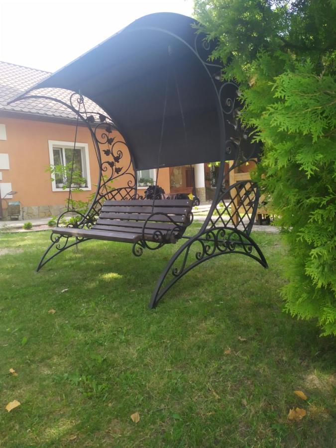 Білий Птах Hotel Svityaz' Exterior foto